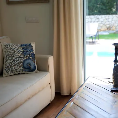 빌라 Amarianos Agia Efimia