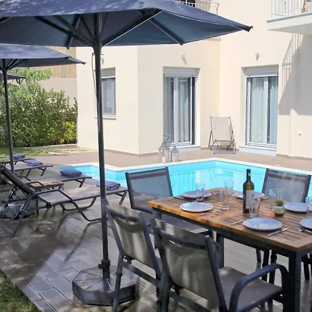 빌라 Amarianos Agia Efimia