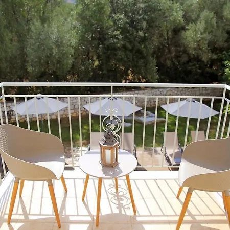 Amarianos * Agia Efimia